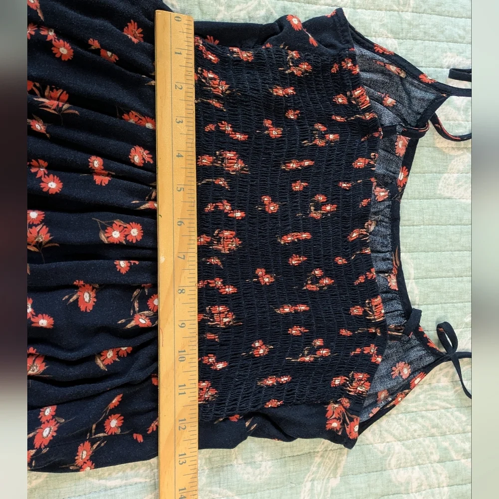 Faded Rose Floral Navy and Orange Ruffle Dress. Junior's Size L. - Picture 6 of 9